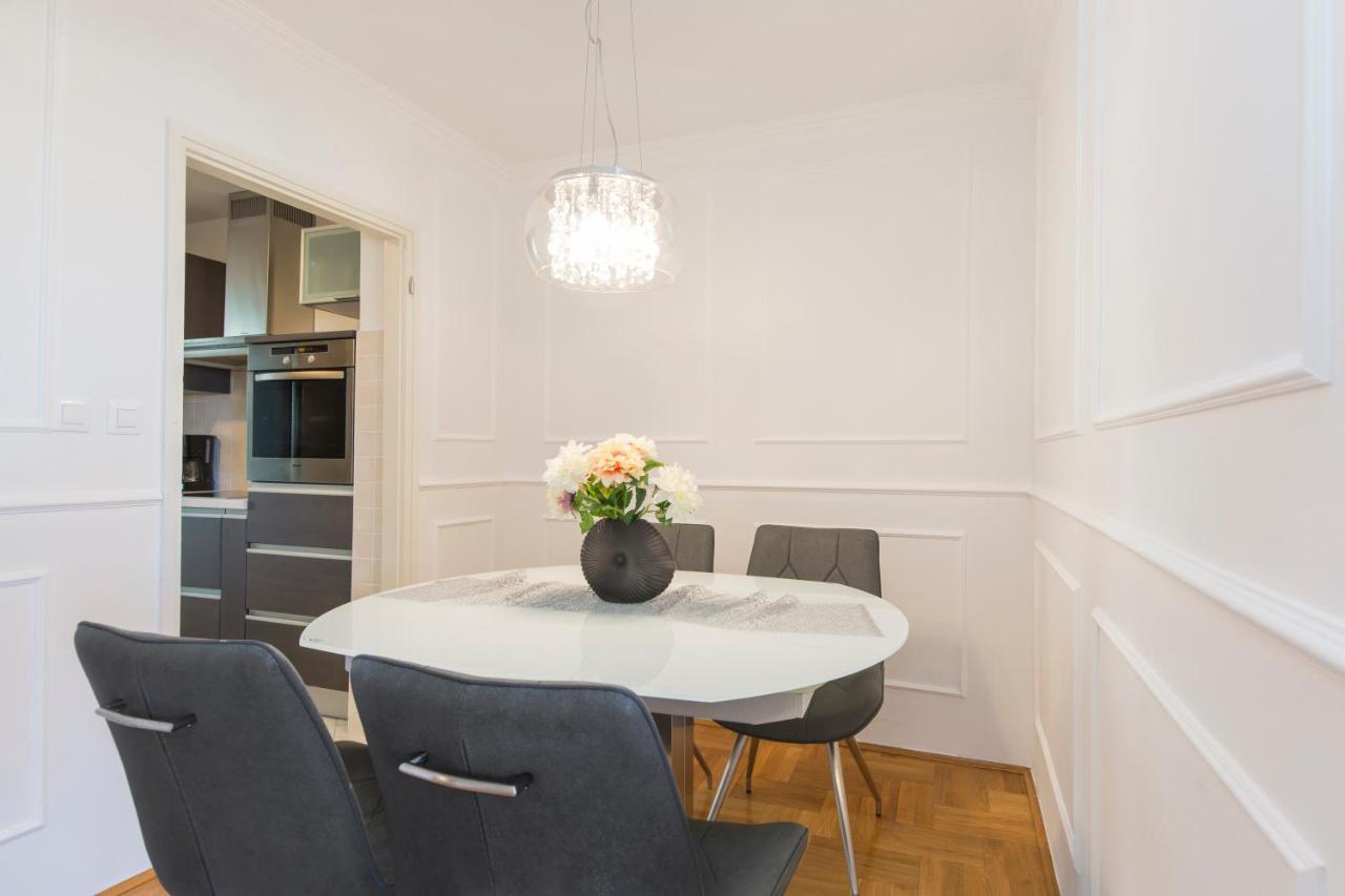 Apartment Parentium Poreč Eksteriør bilde
