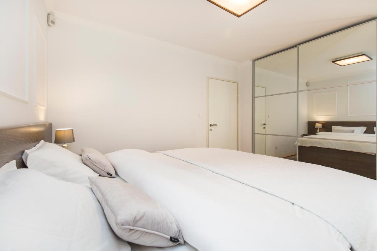 Apartment Parentium Poreč Eksteriør bilde