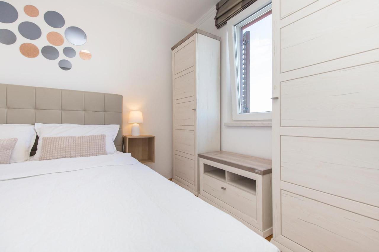 Apartment Parentium Poreč Eksteriør bilde